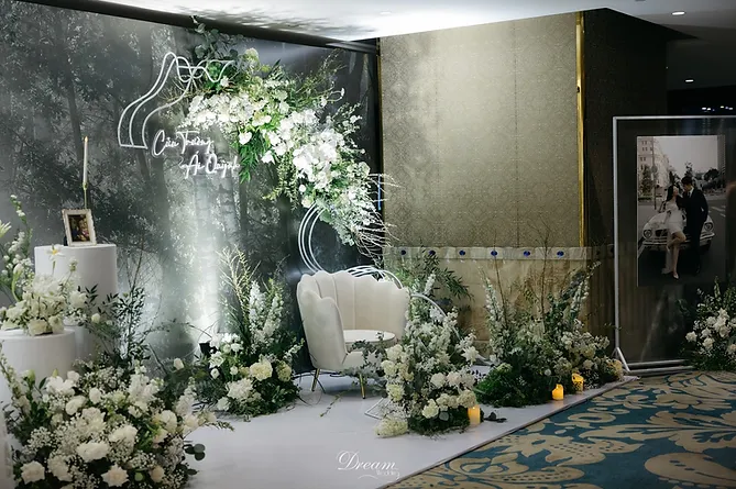 backdrop đám cưới sang trọng